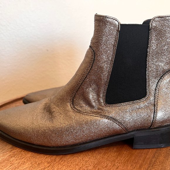 Barney's New York Leather Metallic Booties - Chelsea - Size 5.5 - Picture 3 of 9